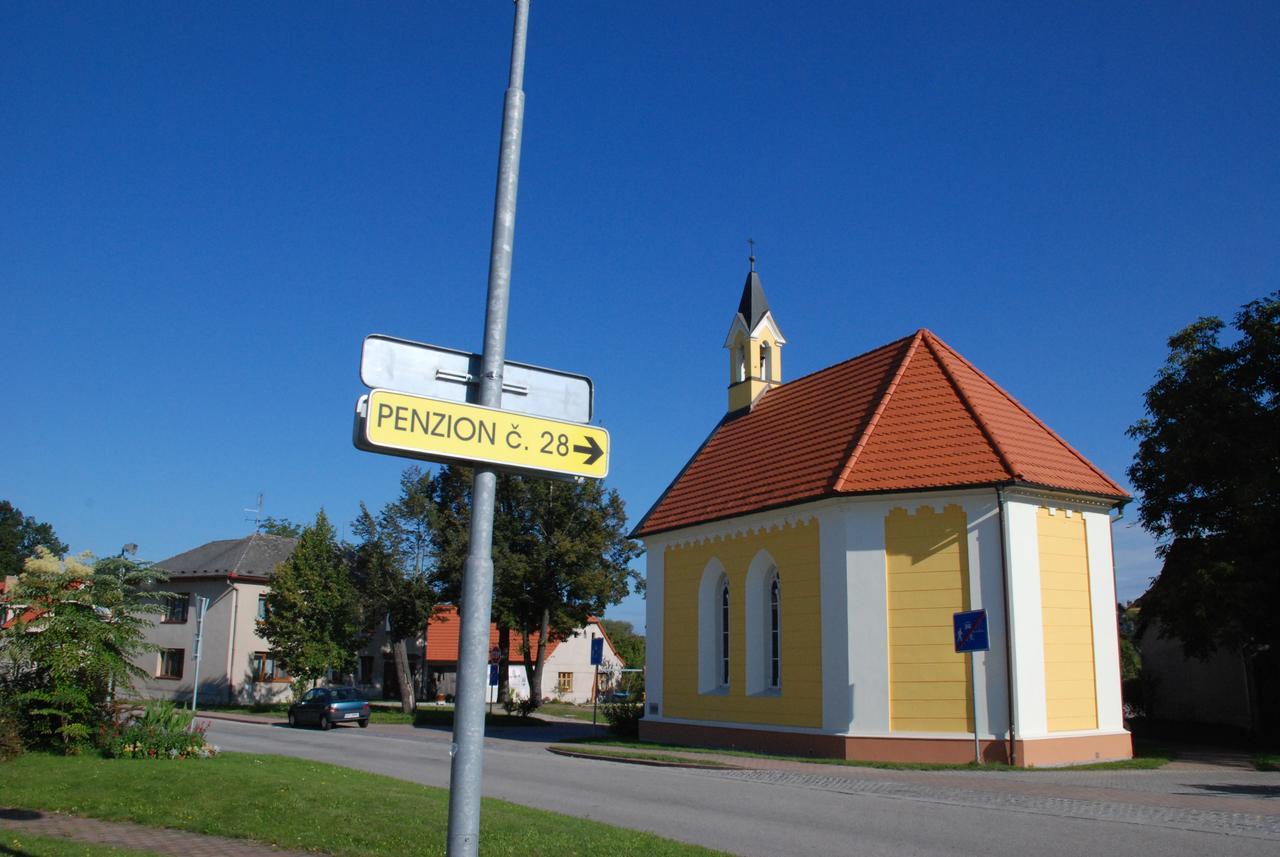 Usilne Penzion Hortenzie מראה חיצוני תמונה
